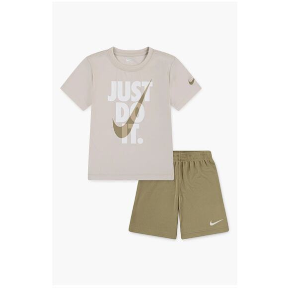 Nike Just Do It T-Shirt & Shorts Set Parachute Beige NWT Size 6 Boys - Picture 5 of 5